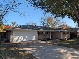 5521 Odessa Ave in Fort Worth, TX - Building Photo