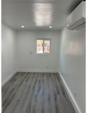4307 Dozier St, Unit #1 in East Los Angeles, CA - Foto de edificio - Building Photo