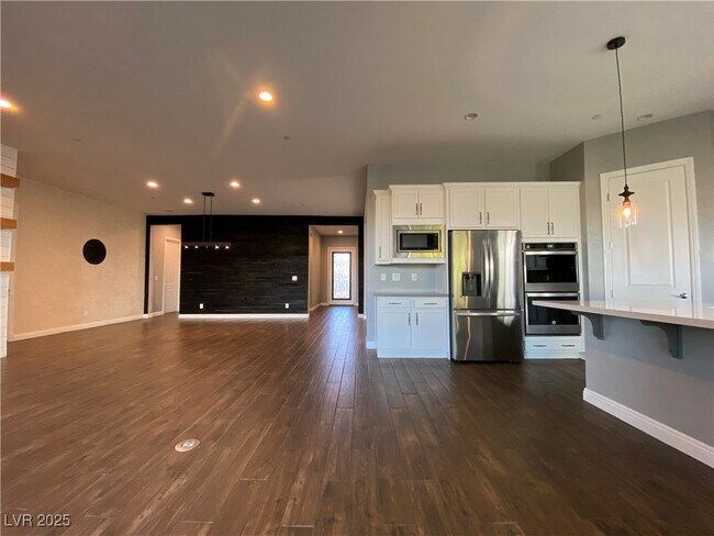 3120 Pavilio Dr in Henderson, NV - Building Photo - Building Photo