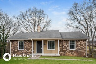 254 Township Dr in Hendersonville, TN - Building Photo