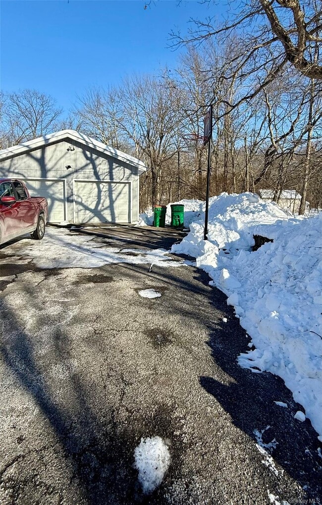 14 Alary Rd in Lagrangeville, NY - Building Photo - Building Photo