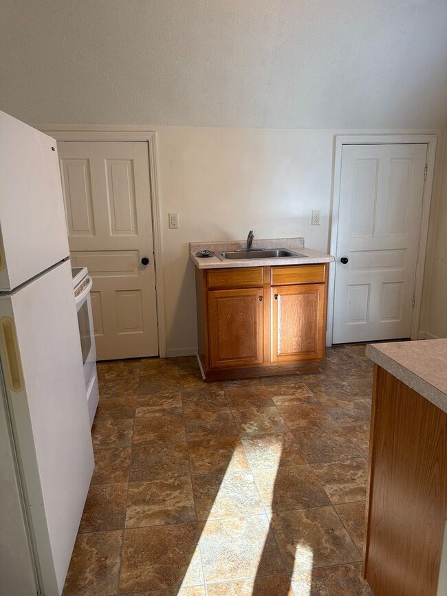 376 Alger St in Marquette, MI - Building Photo - Building Photo