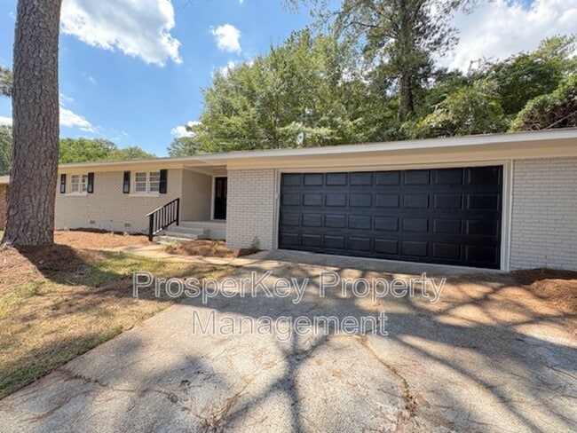 property at 4013 Toccoa Ave