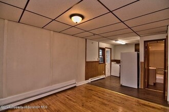 401 Valley Ave in Olyphant, PA - Building Photo - Building Photo