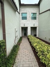 8959 Kingsmoor Wy in Wellington, FL - Building Photo - Building Photo