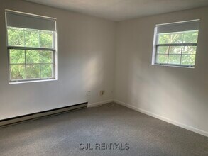 1 Viking Ct in Arlington, MA - Building Photo - Building Photo