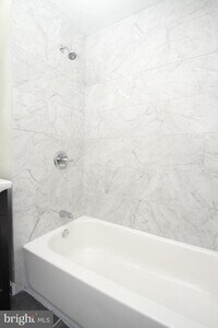 5411 Trinity St photo'