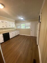 3227 Cliffdale Rd in Fayetteville, NC - Building Photo - Building Photo