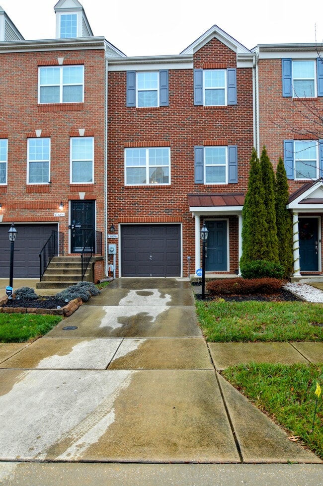 11696 Palm Desert Pl, Unit a in Waldorf, MD - Building Photo - Building Photo