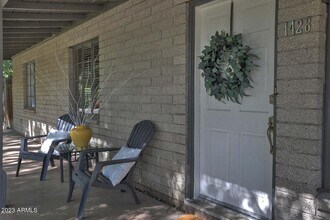 1428 S Oakley Pl in Tempe, AZ - Building Photo - Building Photo