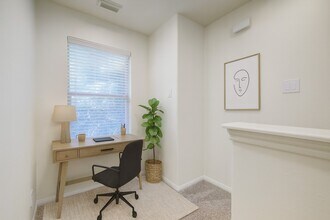 1901 Fletcher St in Houston, TX - Building Photo - Building Photo