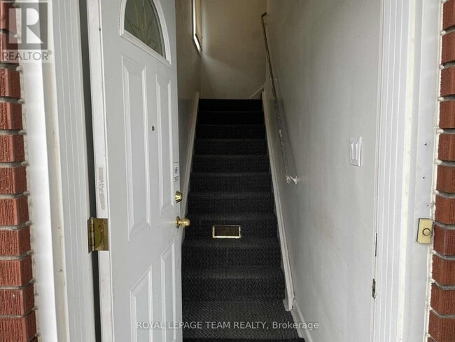 482 Vernon Ave in Ottawa, ON - Building Photo - Building Photo