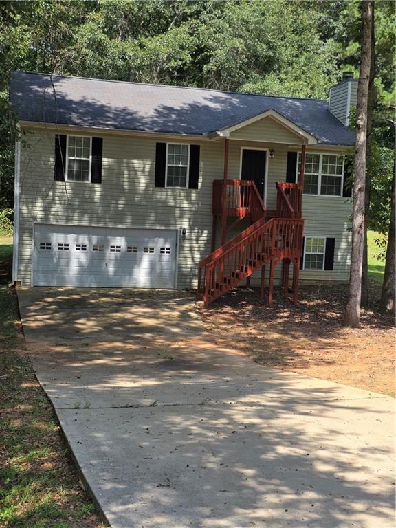 property at 186 S Red Oak Way