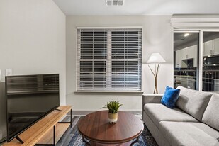 2026 Clifton Ave in Nashville, TN - Building Photo