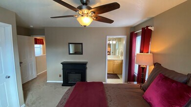 3353 SE Midvale Dr in Corvallis, OR - Building Photo - Building Photo