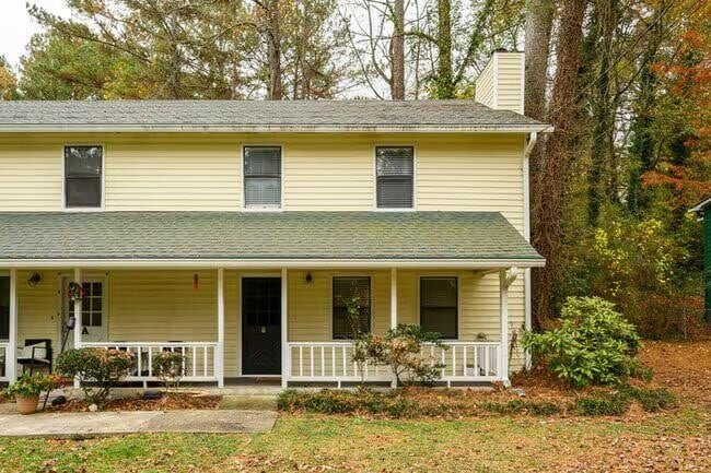 1520 Springwood Dr SE in Smyrna, GA - Building Photo - Building Photo