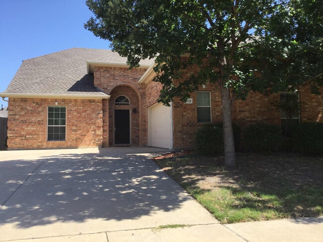 property at 5112 Parkplace Dr