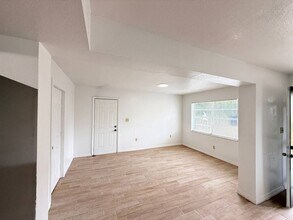 1729 Bush Ave in Lakeland, FL - Building Photo - Building Photo