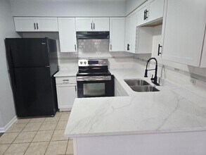 15041 Dobson Ave in Dolton, IL - Building Photo - Building Photo