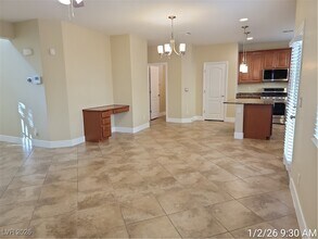 10432 Yew Blossom Ave in Las Vegas, NV - Building Photo - Building Photo