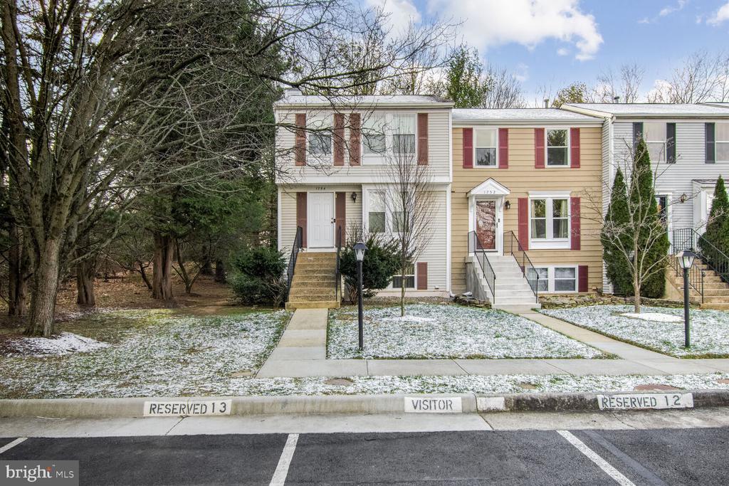 1754 Sundance Dr in Reston, VA - Building Photo