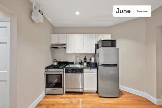 23 E 109th St in New York, NY - Building Photo - Building Photo