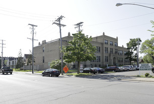 Madison Apartments in Minneapolis, MN - Building Photo - Building Photo