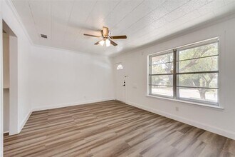 1412 Woodcrest Dr in Mesquite, TX - Building Photo - Building Photo