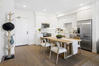 16 W 19th St in New York, NY - Building Photo - Building Photo