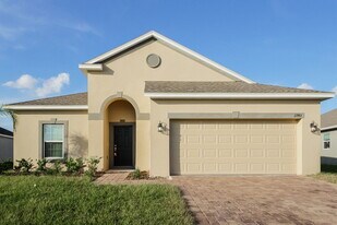 2743 Creekmore Ct in Kissimmee, FL - Building Photo