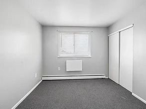 1412 72nd Ave in Philadelphia, PA - Foto de edificio - Building Photo