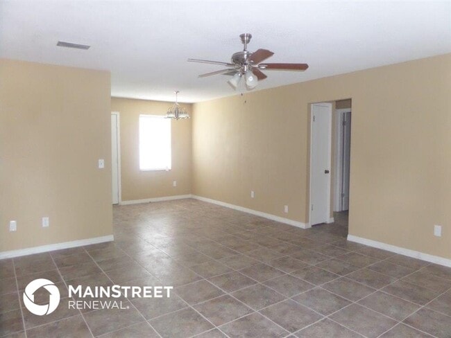 35919 Goose Creek Rd in Leesburg, FL - Building Photo - Building Photo