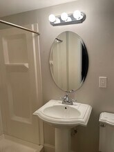 1126 8th St NE, Unit Basement apartment in Washington, DC - Building Photo - Building Photo