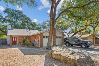 2518 Howellwood Way in Austin, TX - Building Photo - Building Photo