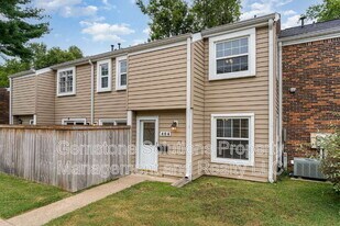 404 Granville Rd in Franklin, TN - Building Photo