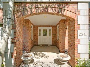 2545 E Kentucky Ave in Denver, CO - Building Photo - Building Photo