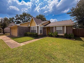 530 Belwin Dr in Katy, TX - Building Photo - Building Photo