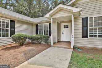 20 Beaver Ct in Newnan, GA - Building Photo - Building Photo