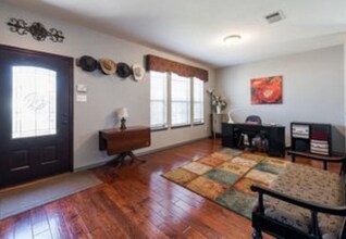 4405 Woodstock Dr in Georgetown, TX - Building Photo - Building Photo