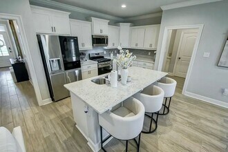 837 Elliston Dr in Gonzales, LA - Building Photo - Building Photo