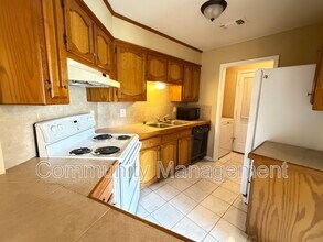 1314 N Range Ave in Denham Springs, LA - Building Photo - Building Photo
