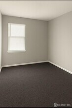 72 Longfellow St in Carteret, NJ - Building Photo - Building Photo