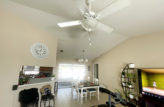 11455 Riddle Dr in Spring Hill, FL - Building Photo - Building Photo