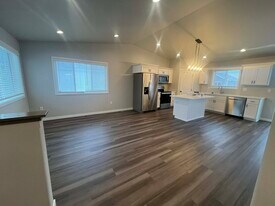 1311 Marlys Dr W in West Fargo, ND - Building Photo