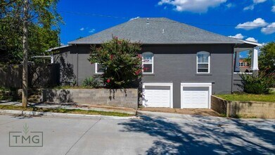 1102 N Main St in Tulsa, OK - Building Photo - Building Photo