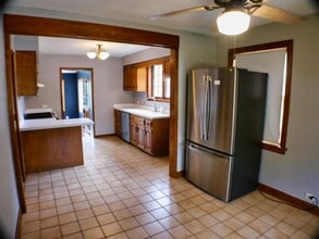 9337 S Richmond Ave in Evergreen Park, IL - Building Photo - Building Photo