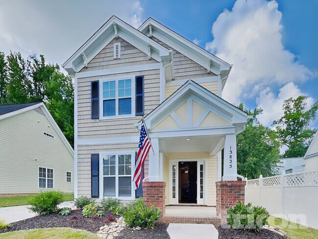 13825 Connell Green Dr in Charlotte, NC - Foto de edificio - Building Photo