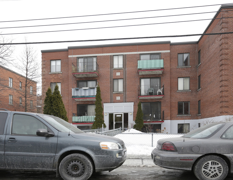 3860 Barclay in Montréal, QC - Building Photo