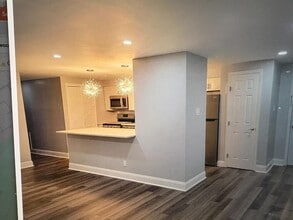 51 Kenwood Dr in Sicklerville, NJ - Building Photo - Building Photo