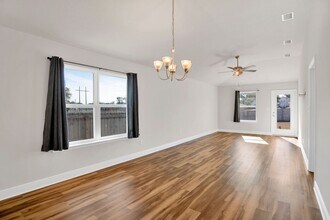 7153 Sonny Dr in Pensacola, FL - Building Photo - Building Photo